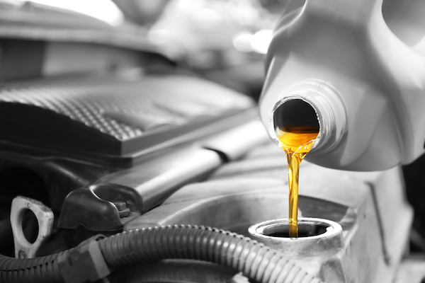 What is the Difference Between A Conventional, Semi-Synthetic, and Synthetic Oil Change?