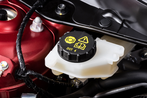 Signs of Low Brake Fluid